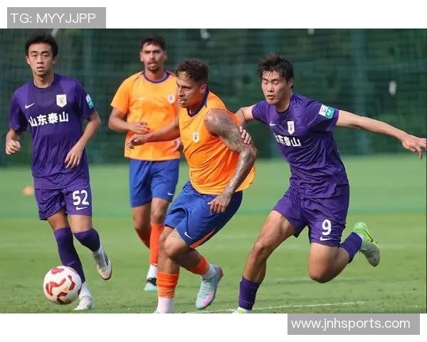 足球报:泰山队明年将重视年轻人才培养与引进优秀外援中卫并行发展 足球报:泰山队明年将重视年轻人才培养与引进优秀外援中卫并行发展