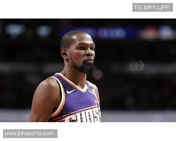 杜兰特盛赞快船双星哈登与小卡实力无可置疑能赢任何阵容 杜兰特盛赞快船双星哈登与小卡实力无可置疑能赢任何阵容