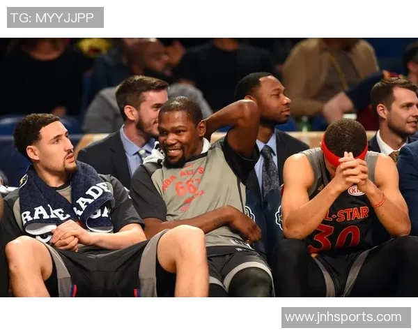 埃泽利谈库里领导力吸引新星加盟KD和维金斯带着荣誉离开勇士