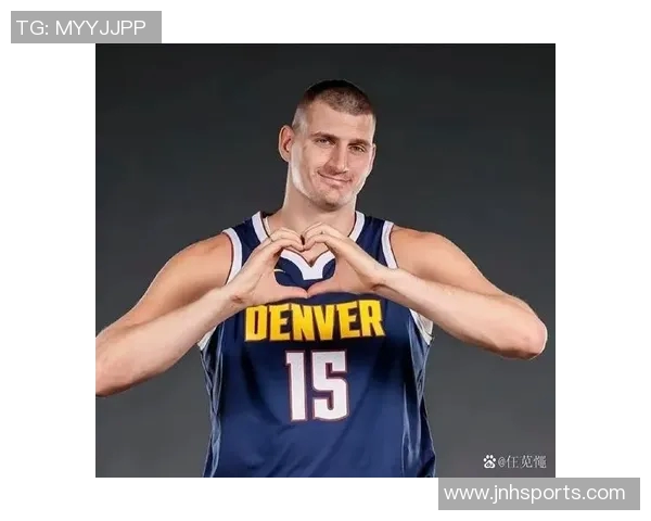 国王媒体调侃杨瀚森对位尤班克斯表现堪比约基奇令人惊叹